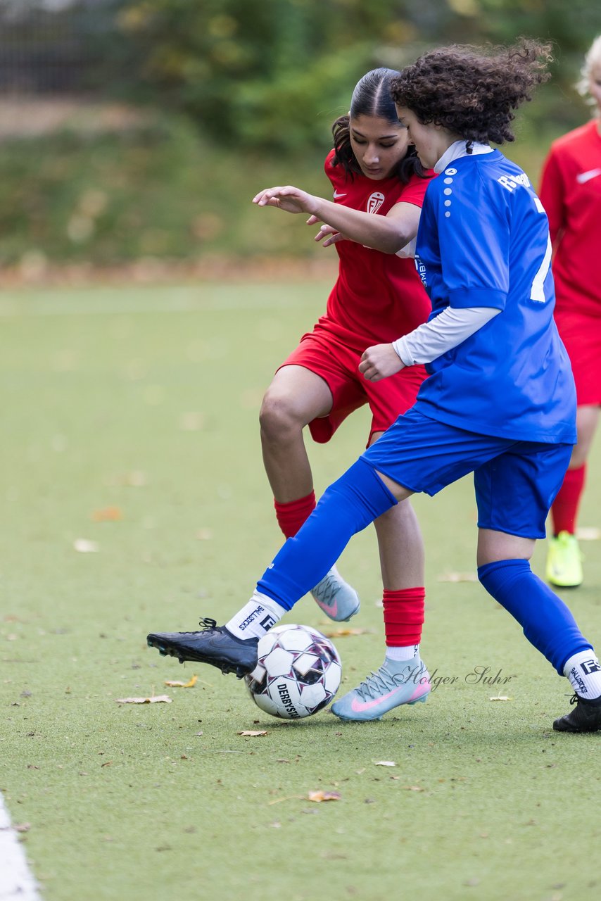 Bild 135 - wCJ Eimsbuettler TV - FC Rosengarten : Ergebnis: 2:0